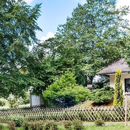 Idyllic Bungalow In Feusdorf With Forest View Exteriör bild